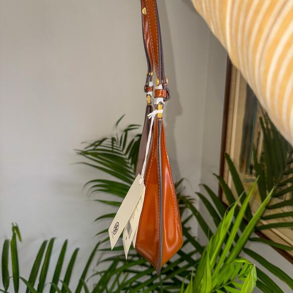 NWT Tory Burch Robinson Spazzolato Crescent Bag - Rare Dark Sienna - Convertible - Picture 9 of 11